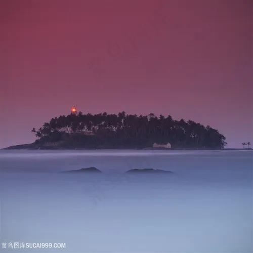 海边紫色夕阳唯美风景图片