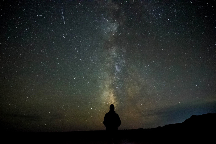 高清唯美星空夜空山峰