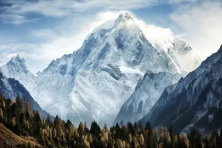 雪山森林云层高原风光摄影图