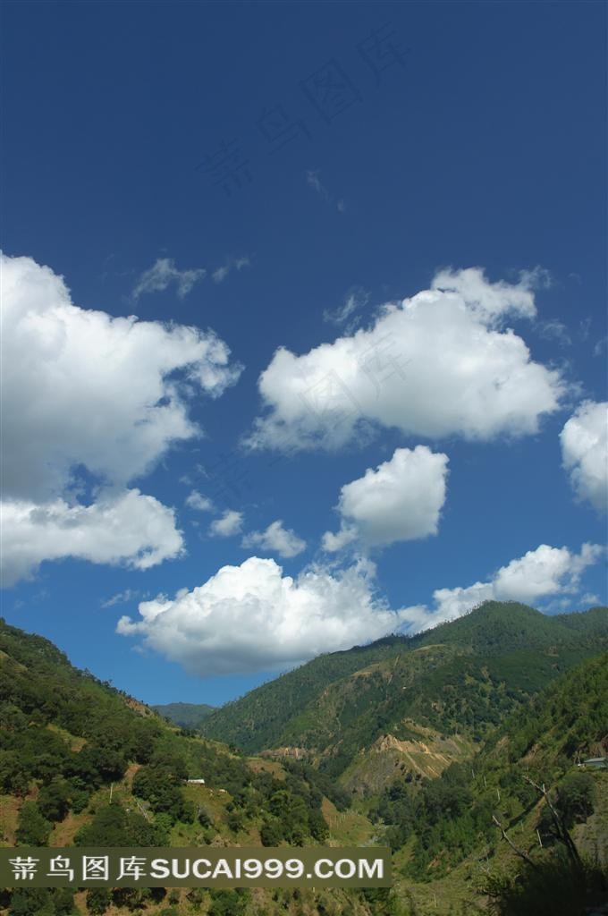蓝天白云山川高原云南风光