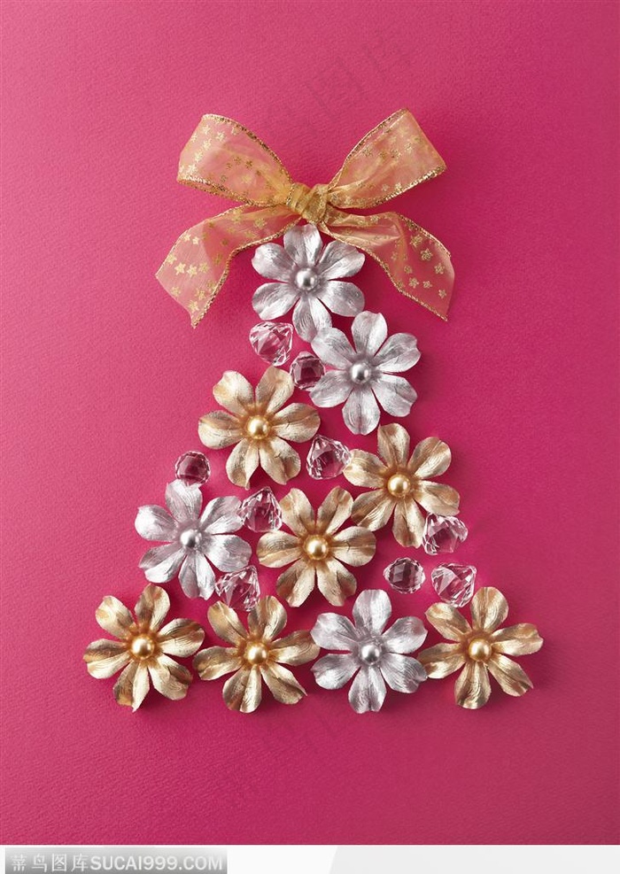 圣诞节素材--珠花拼成的圣诞树