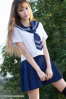 高清*校服美女写真