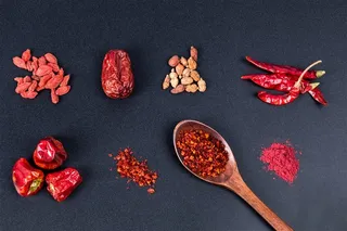 辣椒调料平铺磨砂背景