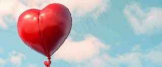 蓝天白云红色爱心气球情人节浪漫爱情摄影图