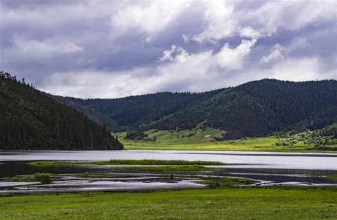 云南普达措国家公园风景摄影大图