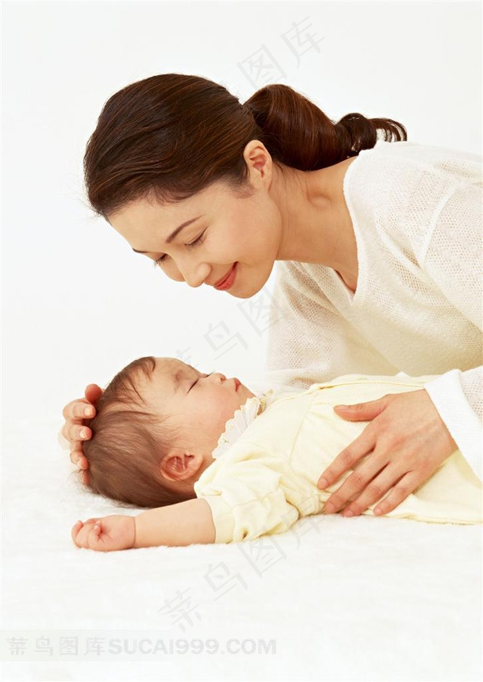 高清母亲呵护孩子摄影素材