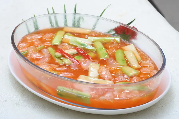 胜瓜鱼肚烩鹿筋