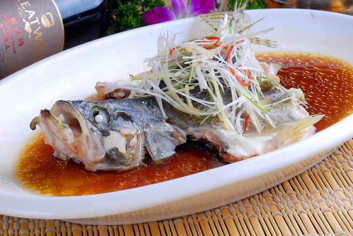 美食清蒸桂鱼