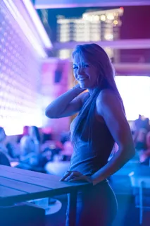 甜美微笑俄罗斯美女图片 甜美微笑俄罗斯美女图片