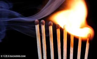 燃烧火柴高清图片