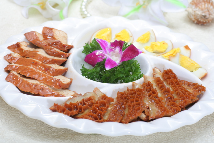 卤水拼盘  22元（大图）
