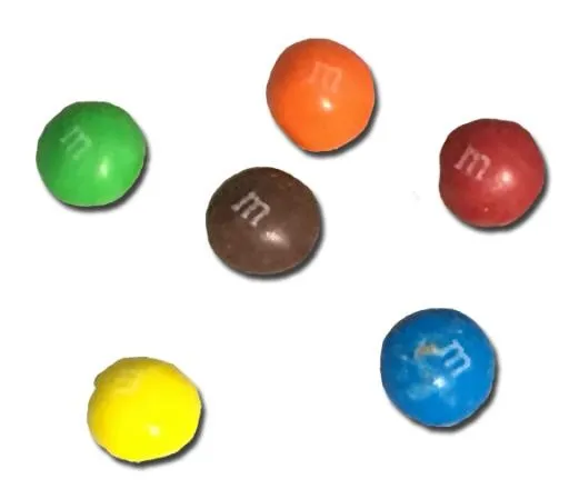 M&M 巧克力豆 PNG免抠(576x495)