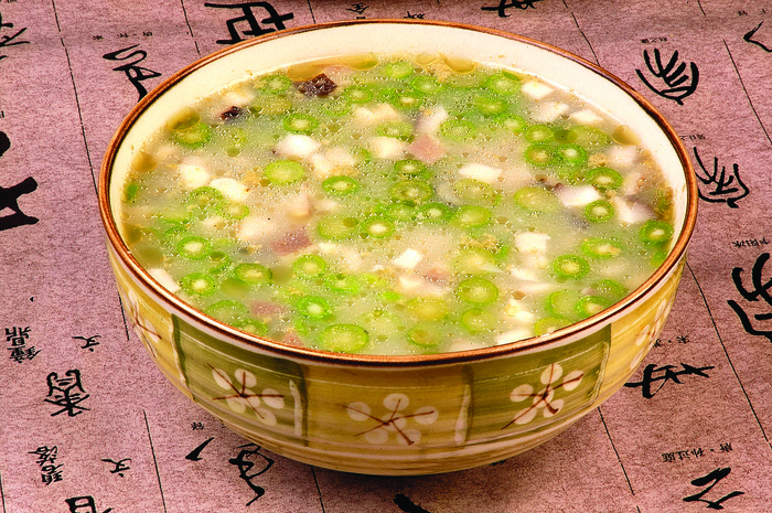 鲜菌蚝仔泡饭