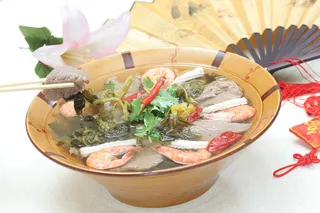 清汤酸菜牛肉 (1)