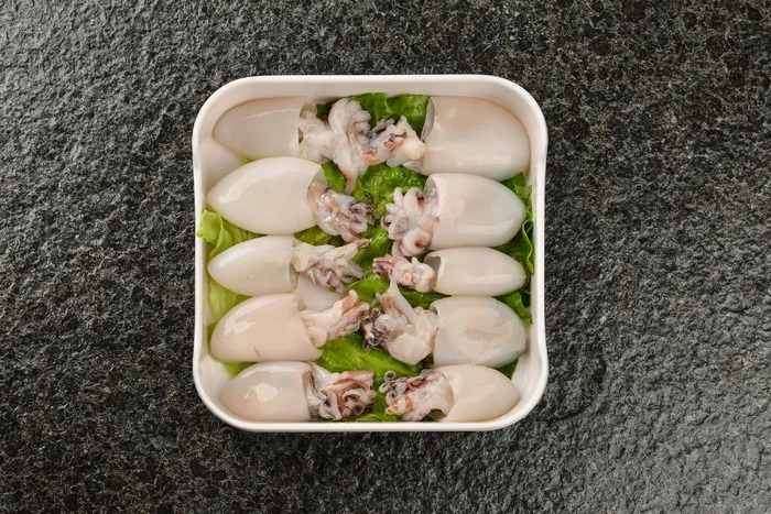 火锅菜品配菜小墨鱼鱿鱼仔
