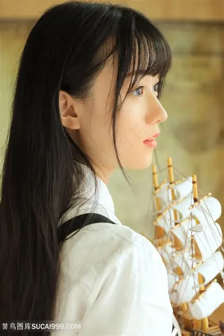 超清西洋古典清纯女生写真图片