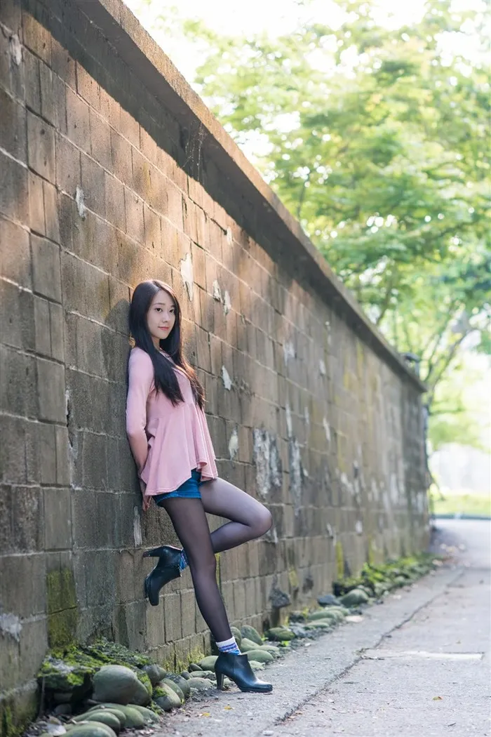邻家女孩甜美可人李妞妞素材