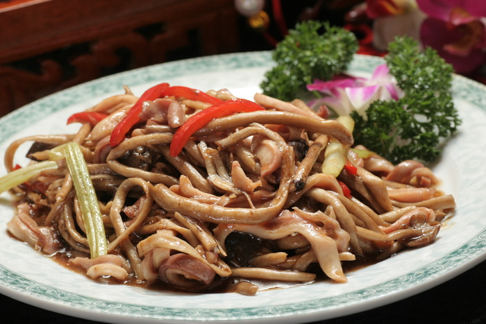 茶树菇爆猪肚
