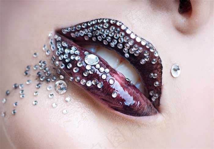 钻石嘴唇特写