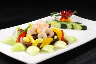 虾仁银杏爆海参 (1)