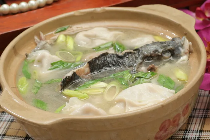 碧波鲫鱼饺子