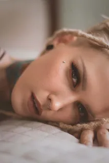 美女精致面孔图片 美女精致面孔图片