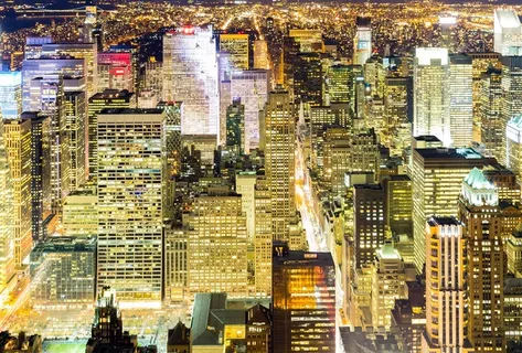 金碧辉煌的城市夜景 金碧辉煌的城市夜景