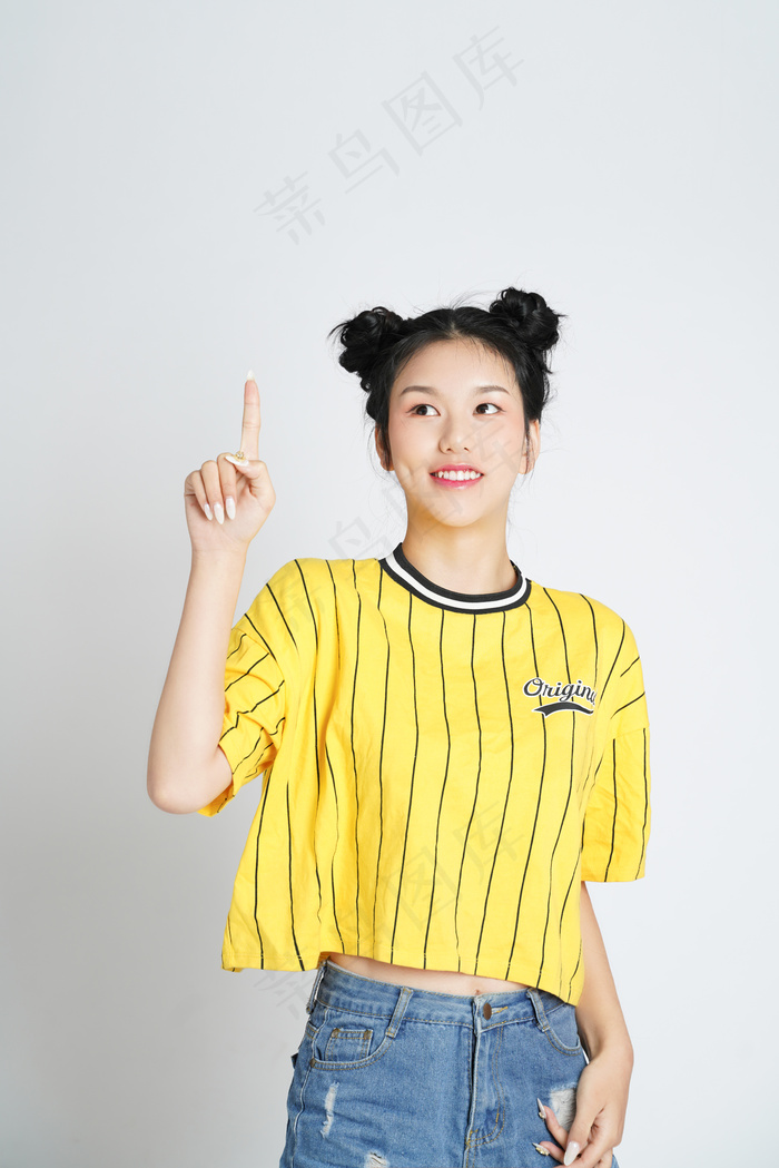 清新唯美可爱的女孩摄影图片