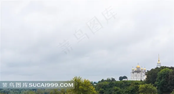 美丽的俄罗斯小镇弗拉基米尔教堂风光