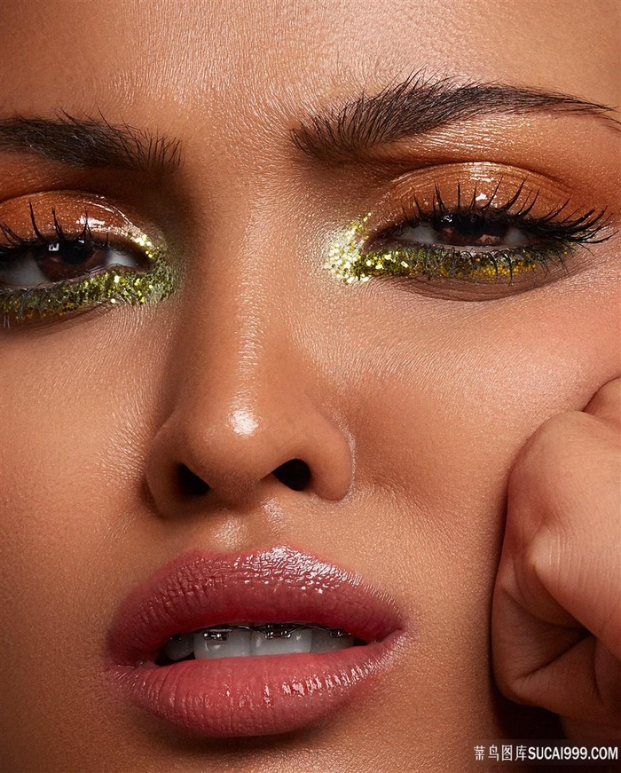 化妆品模特美容