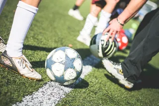 足球运动特写图片