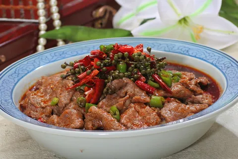 鲜花椒牛柳 32元 (1)