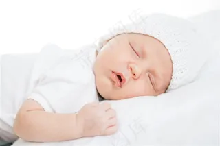 熟睡嘟嘟嘴宝贝