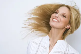 金长发美女图片