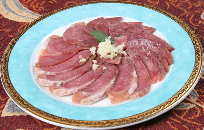 35五香牛肉-江苏饭店