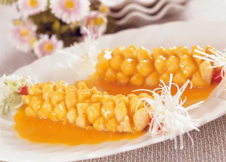 黄色菠萝鱼图片 黄色菠萝鱼图片