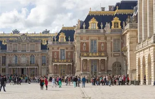 法国巴黎凡尔赛宫辉煌建筑物广场景观