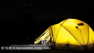 星空下露营图片
