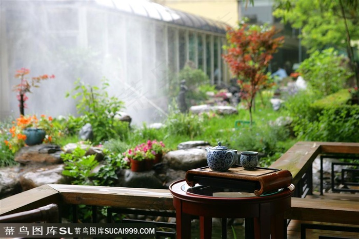 酒店度假-酒店休闲一角放着茶壶