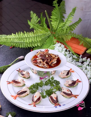 XCXC0161百鸟戏盘龙