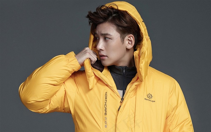 韩国帅哥明星池昌旭桌面壁纸