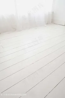 简洁典雅素净地板