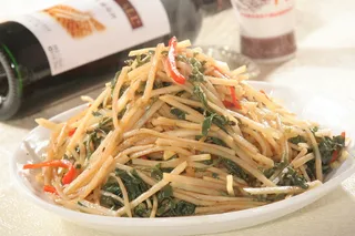 花椒叶炒土豆丝 8元 (1)