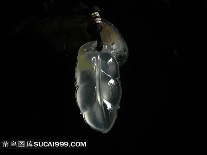 白玉叶子精品吊坠