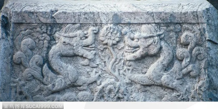 中华石雕-威武的双龙浮雕花纹