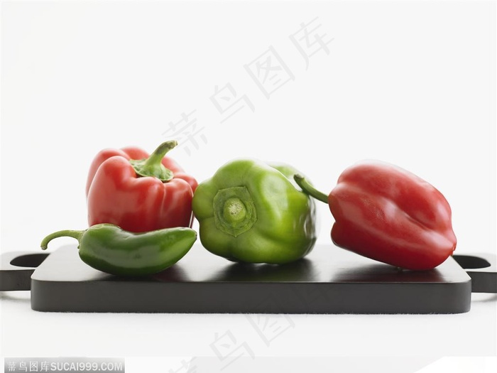 新鲜食材-彩色的辣椒