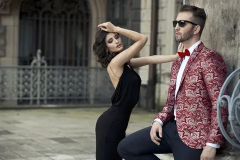 穿花西装的欧美人物肖像艺术摄影图片