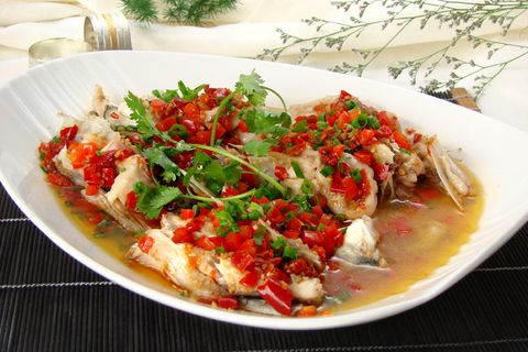 剁椒碎蒸鱼头58鲜辣味