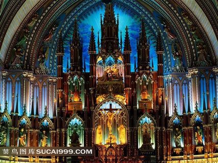 法国巴黎圣母院内部风光