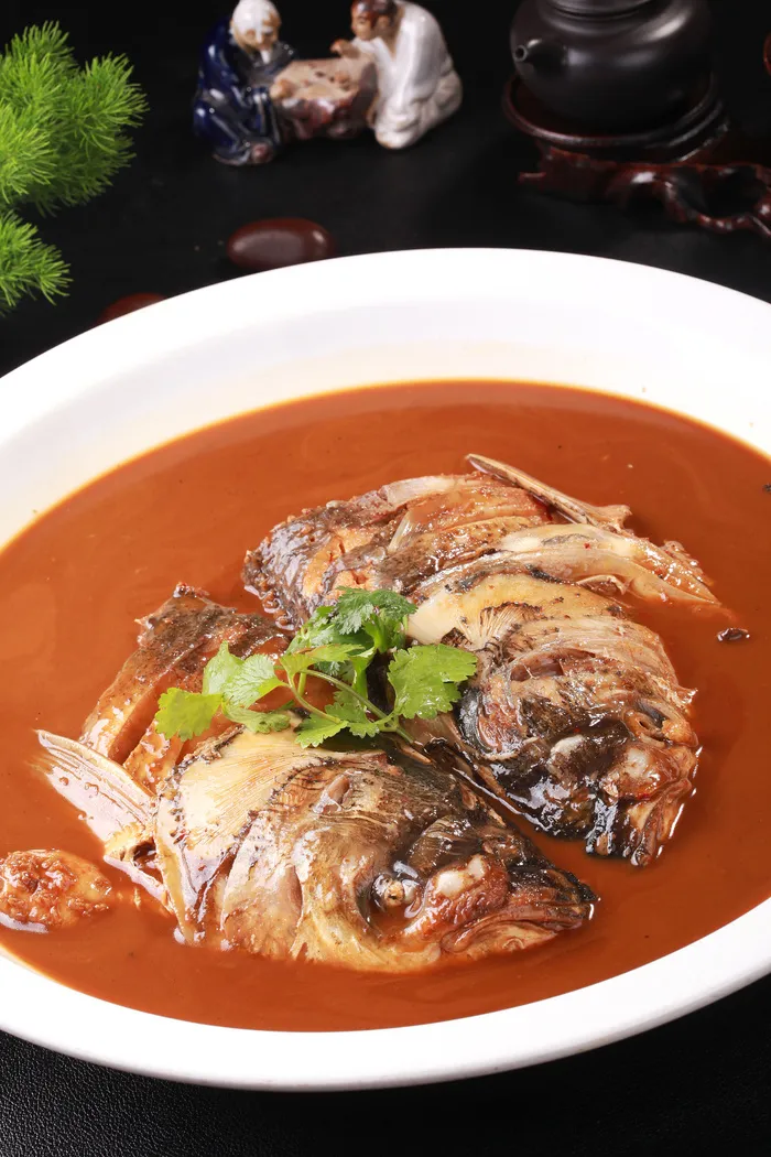 胶东酱焖鱼头王（配饼）48元一份 (2)